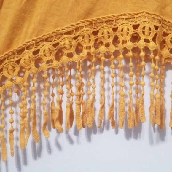 Tunic - Picture 2 of 3